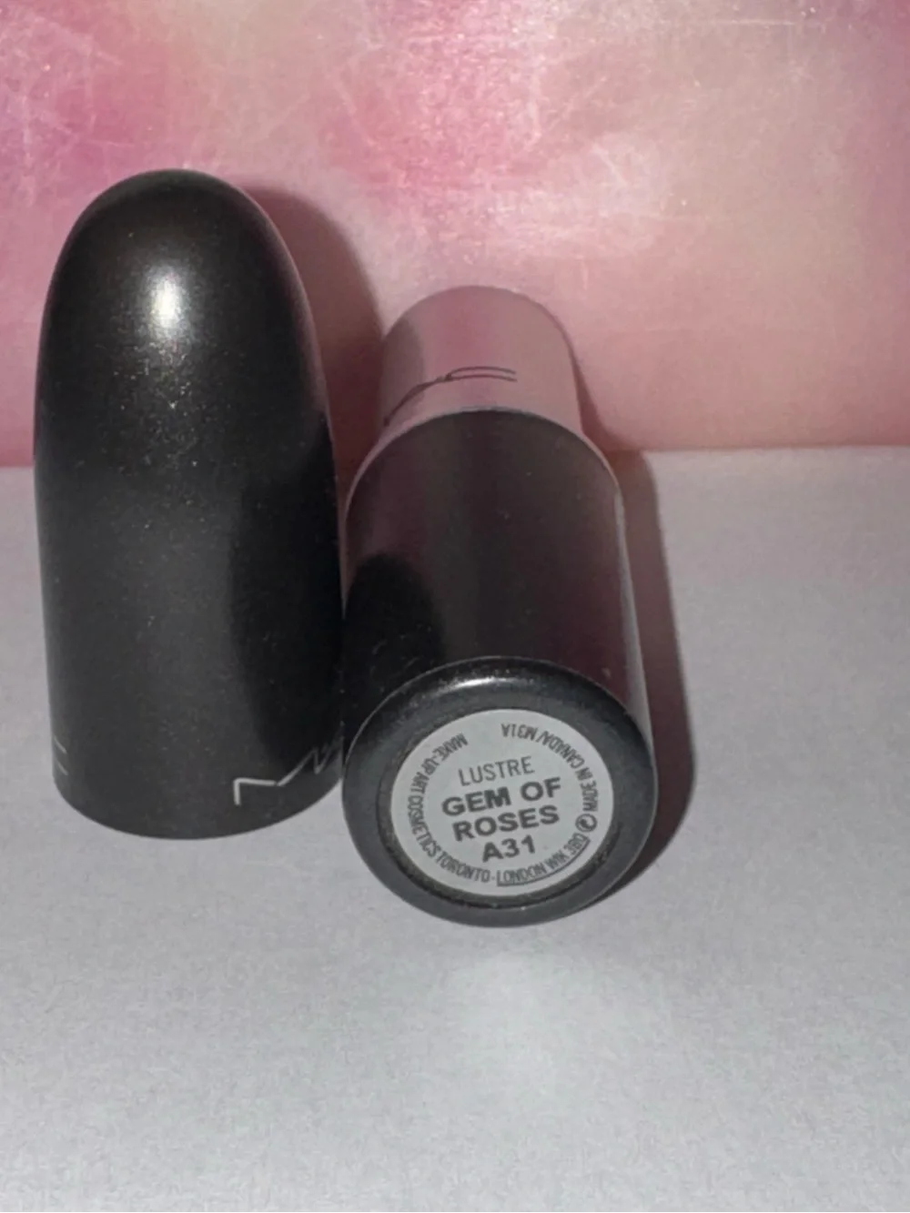 MAC Gem of Roses-RARE
